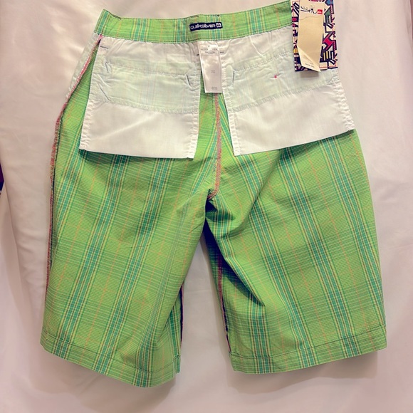NWT QUICKSILVER MEN’S SHORT SIZE 27 GREEN - Picture 9 of 14